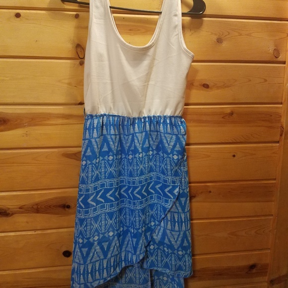 Dress - Picture 1 of 1